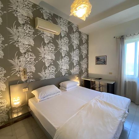 Hotel Casa Lupi Марчана Марина Екстериор снимка
