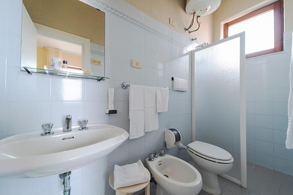 Hotel Casa Lupi Марчана Марина Екстериор снимка