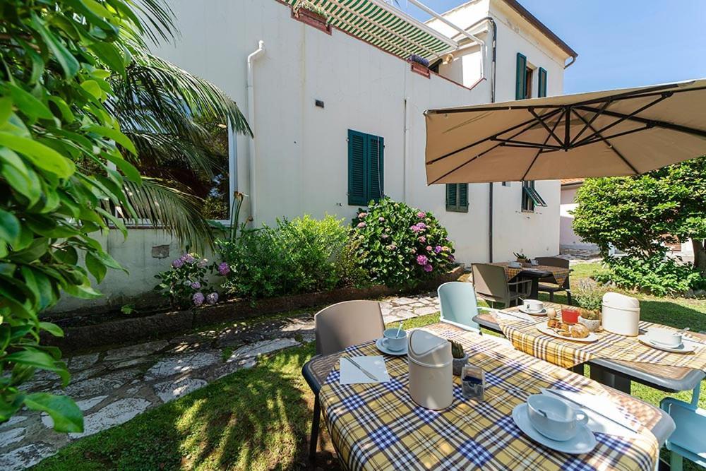 Hotel Casa Lupi Марчана Марина Екстериор снимка