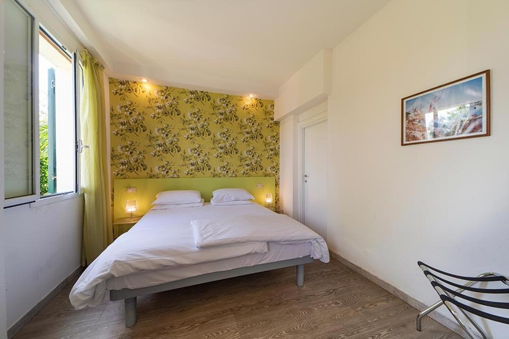Hotel Casa Lupi Марчана Марина Екстериор снимка