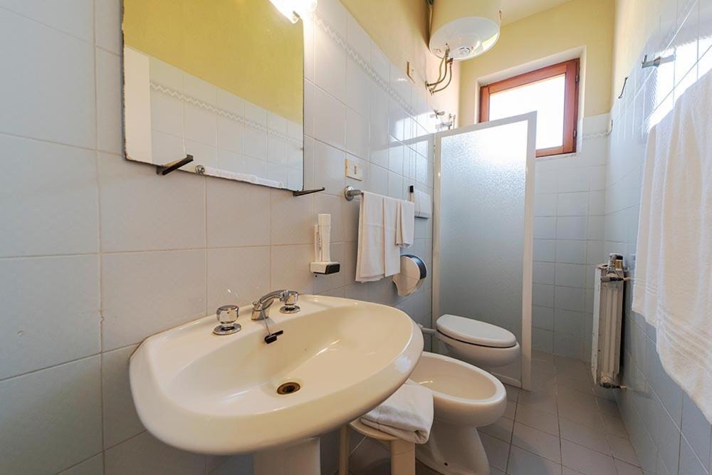Hotel Casa Lupi Марчана Марина Екстериор снимка