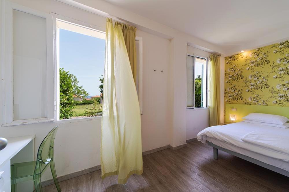 Hotel Casa Lupi Марчана Марина Екстериор снимка