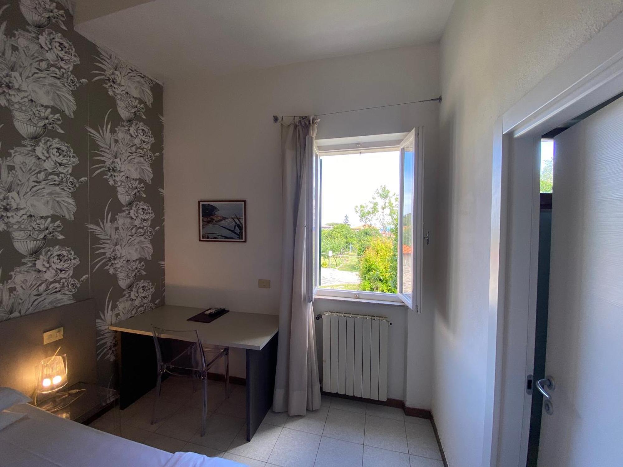 Hotel Casa Lupi Марчана Марина Екстериор снимка